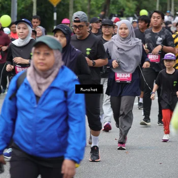Runner Photo 5594345