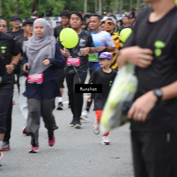 Runner Photo 5594350