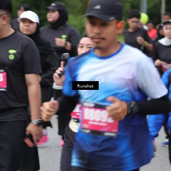 Runner Photo 5594359