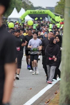 Runner Photo 5594374