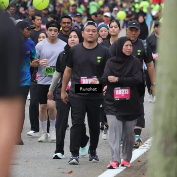 Runner Photo 5594389