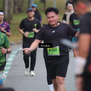 Runner Photo 5594422