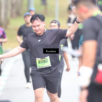 Runner Photo 5594435