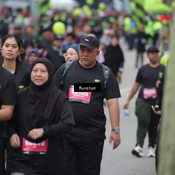 Runner Photo 5594444