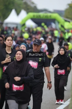 Runner Photo 5594460