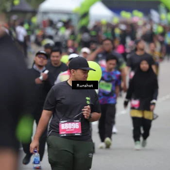 Runner Photo 5594546