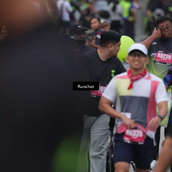 Runner Photo 5594562