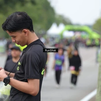 Runner Photo 5594605