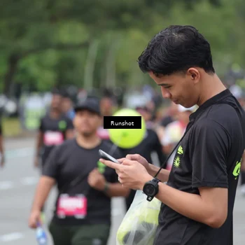 Runner Photo 5594624