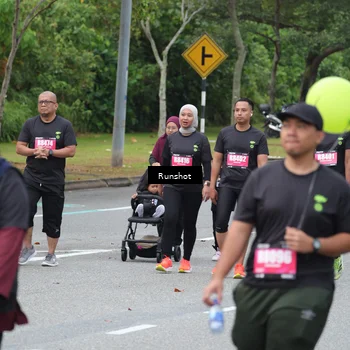 Runner Photo 5594643