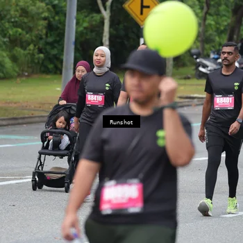 Runner Photo 5594660