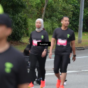 Runner Photo 5594684