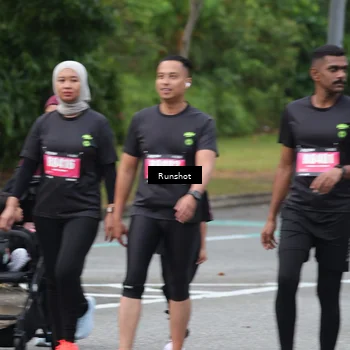 Runner Photo 5594701