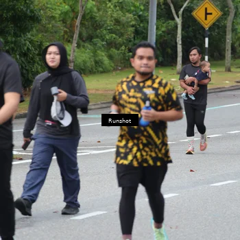 Runner Photo 5594873