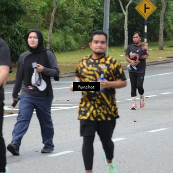 Runner Photo 5594876
