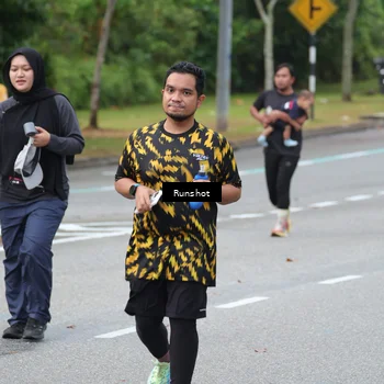 Runner Photo 5594881