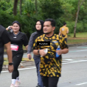 Runner Photo 5594905