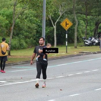 Runner Photo 5594921