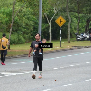 Runner Photo 5594923