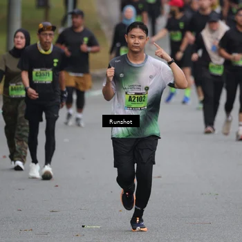 Runner Photo 5594947
