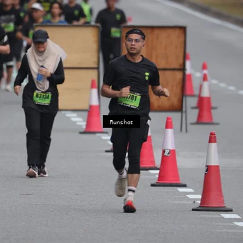 Runner Photo 5595018