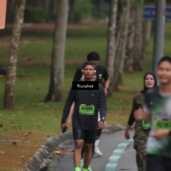 Runner Photo 5595033