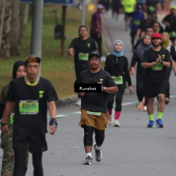 Runner Photo 5595076