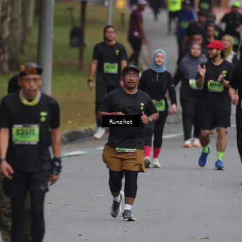 Runner Photo 5595090