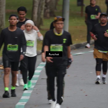 Runner Photo 5595091