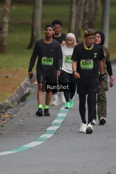 Runner Photo 5595104
