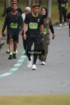 Runner Photo 5595112