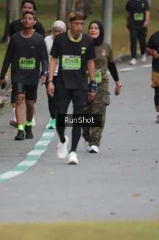 Runner Photo 5595113