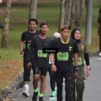 Runner Photo 5595136