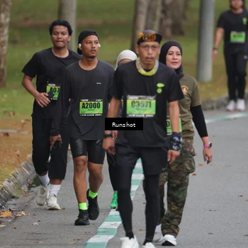 Runner Photo 5595150