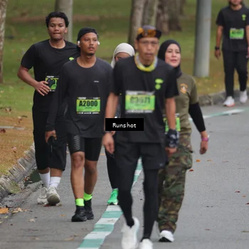Runner Photo 5595152