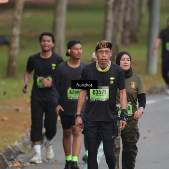 Runner Photo 5595155