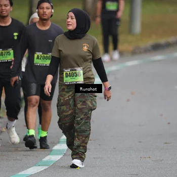Runner Photo 5595200