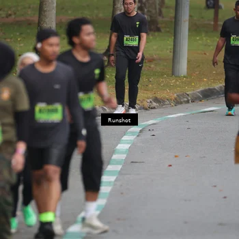 Runner Photo 5595237