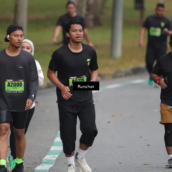Runner Photo 5595251