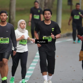 Runner Photo 5595262