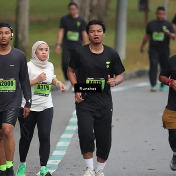 Runner Photo 5595263