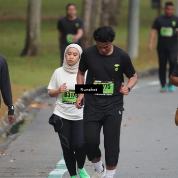 Runner Photo 5595287