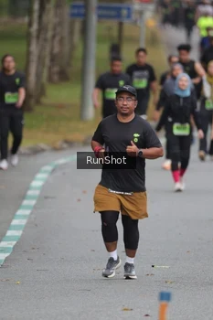 Runner Photo 5595325