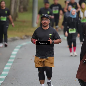 Runner Photo 5595336