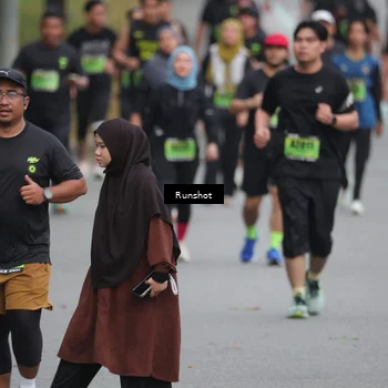 Runner Photo 5595354