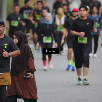 Runner Photo 5595363