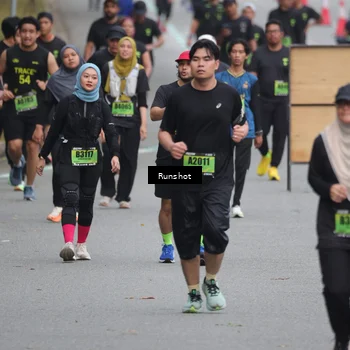 Runner Photo 5595377