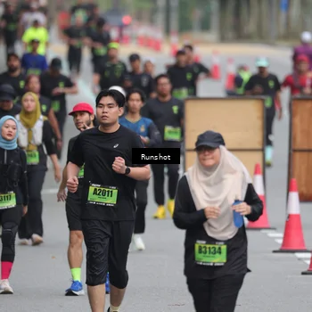 Runner Photo 5595385