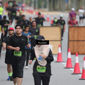 Runner Photo 5595390