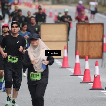 Runner Photo 5595406
